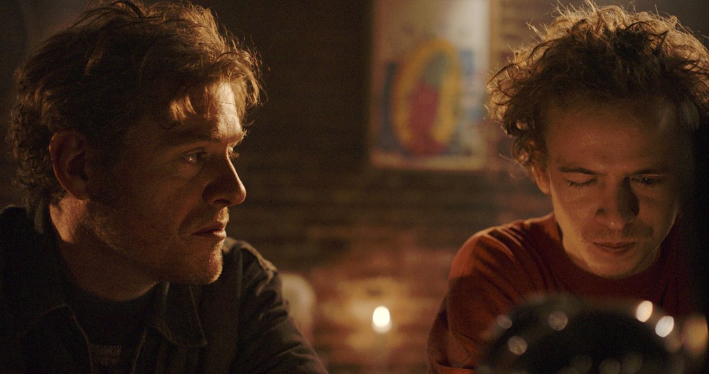 Tom Vermeir et Stef Aerts sont les deux piliers de ce film et livrent une prestation en tandem de grande qualité.